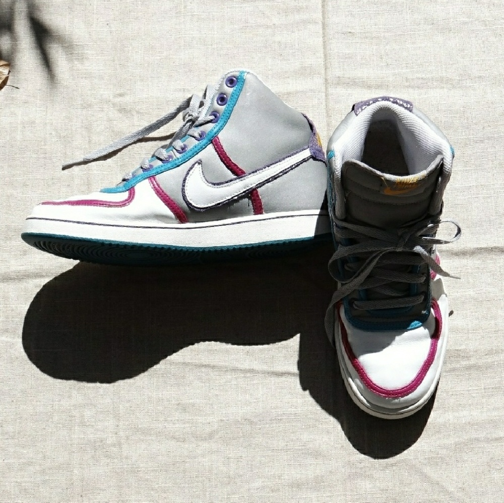 "Maximal Moxie"🌈 Nike Retro High Dunk Sneakers - Picture 2 of 4